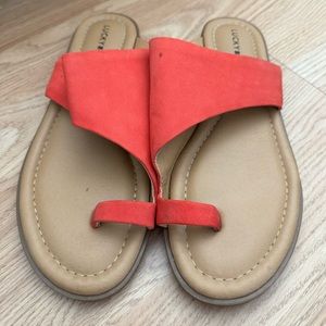 8.5 Women’s Lucky Brand Toe Ring Sandal